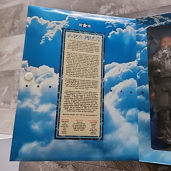 Vintage 1996 Kenner FAO Schwarz: GI Joe US Air Force F-15E Pilot New - Picture 2 of 4